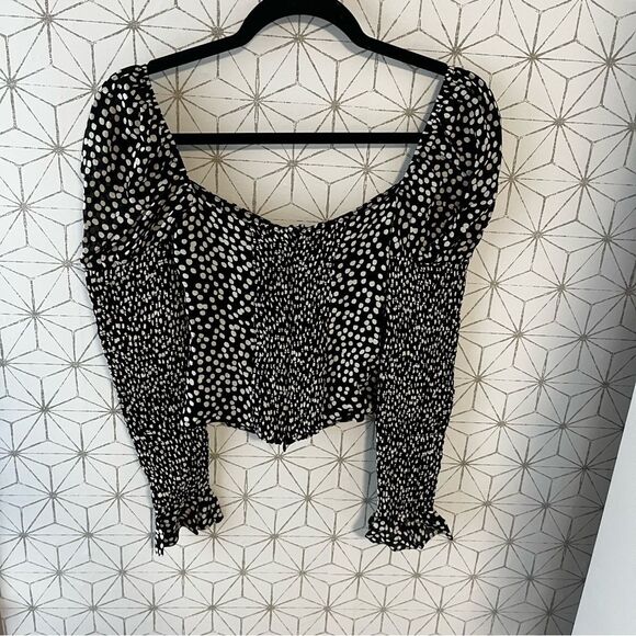 REFORMATION Augustine Top
Pearl Print - Picture 11 of 12